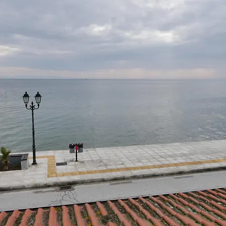 Seaside * Makrigialos