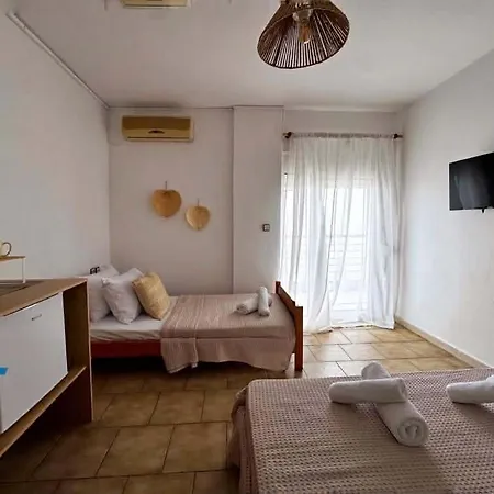 Seaside 3*